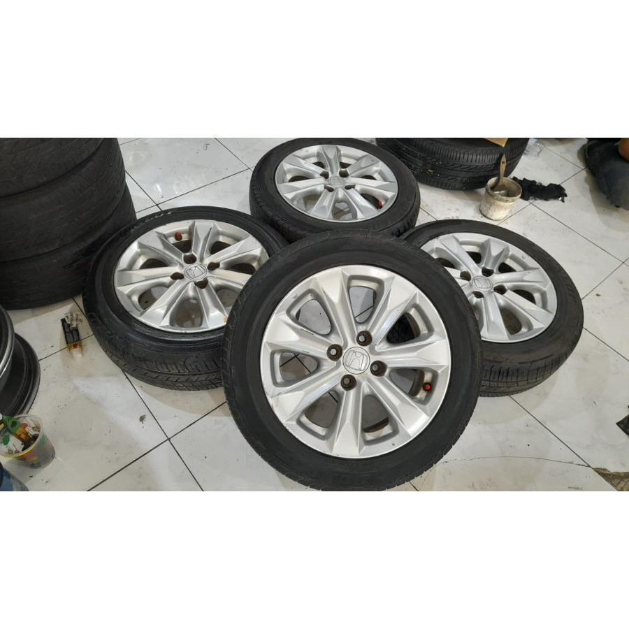 Velg Mobil Copotan Asli Jazz Palang 7 Ring 15 Lubang 4 Silver Pnp Agya Ayla Sigra Dll (velg Aja)