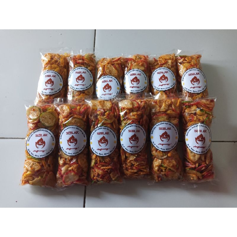 

(COD) Makanan Ringan Seblaker Daun Jeruk Harga /pcs Pedas Gurih Renyah Nikmat Bikin Nagih