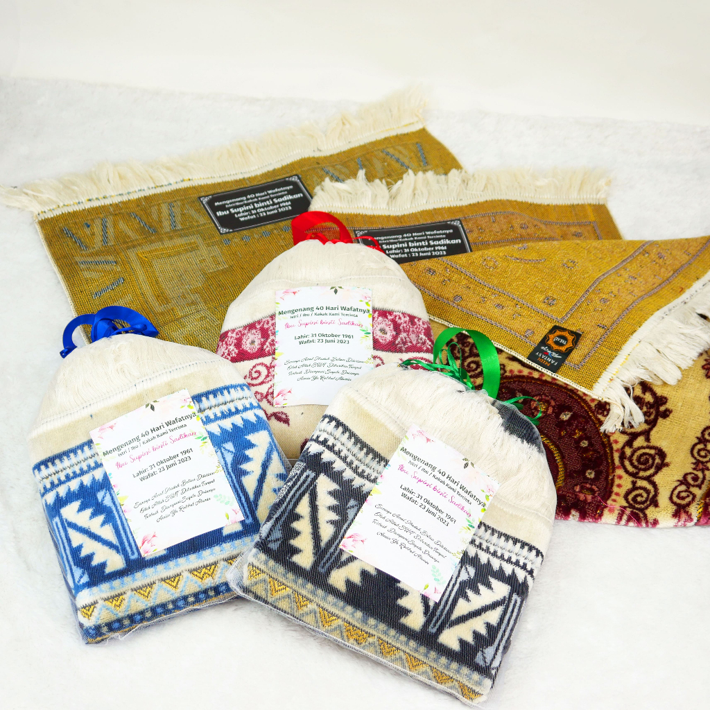 

Paket Souvenir Acara Sajadah Bludru Yakar Fantasy Ukuran Sedang