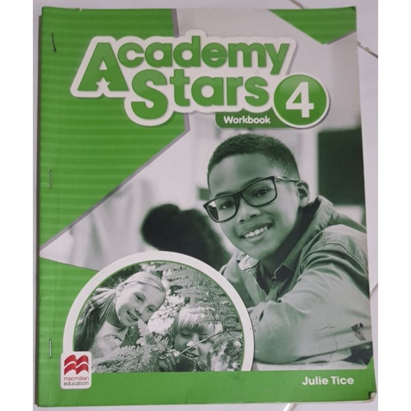 Academy Stars workbook 4
