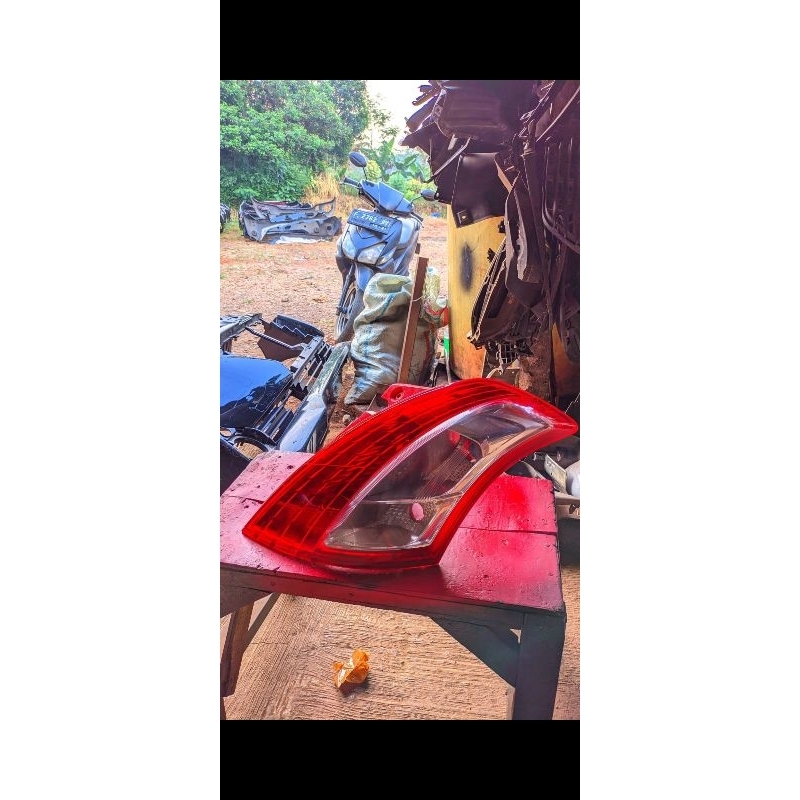 stop lamp Suzuki Swift 2014 kanan