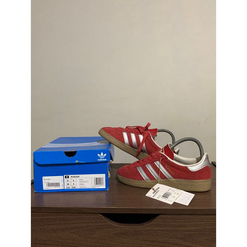 Adidas Munchen scarlet Red/silver