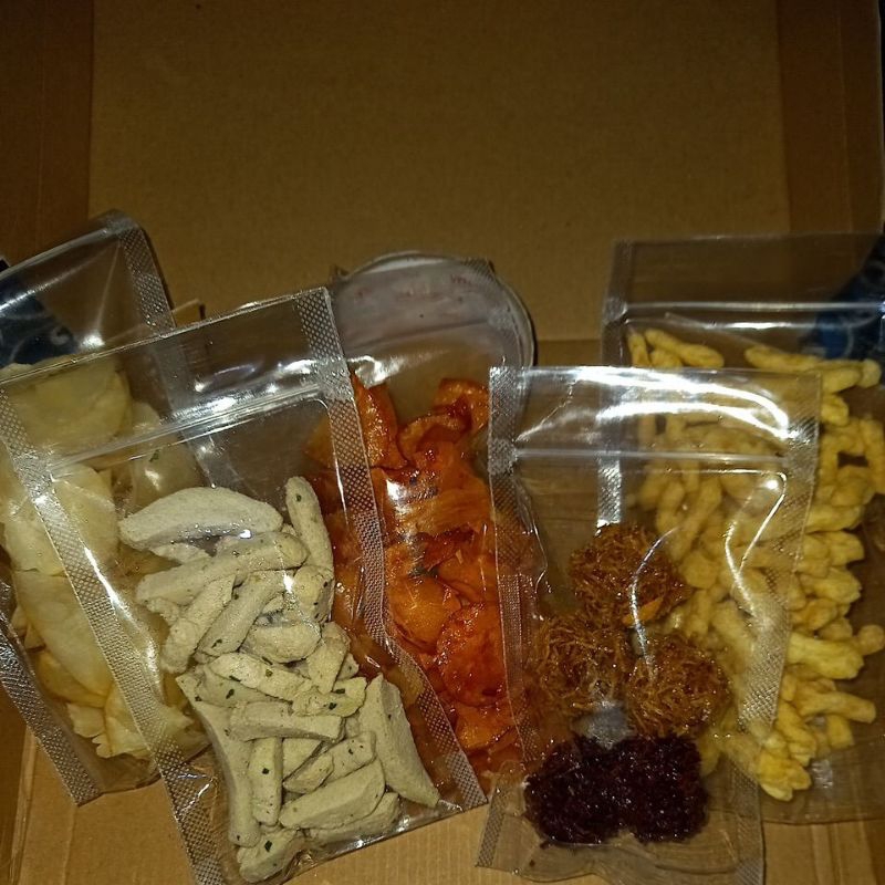 

bundle snack isi 15 free sheet mask