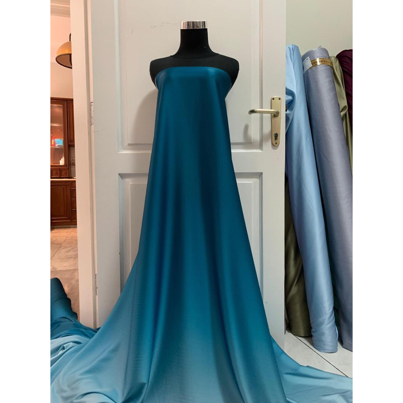 Kain Bahan Satin Silk Armani Gradasi Ombre Gradient High Quality Import Warna Biru Turkish Turqouise