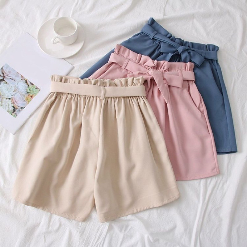 Celana Pendek Wanita UNIQLO