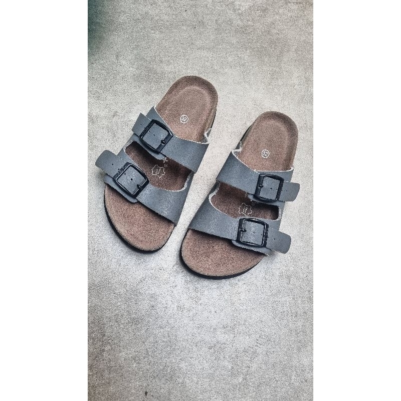 SENDAL MY FEET (PRELOVED) VERY GOOD CONDITION