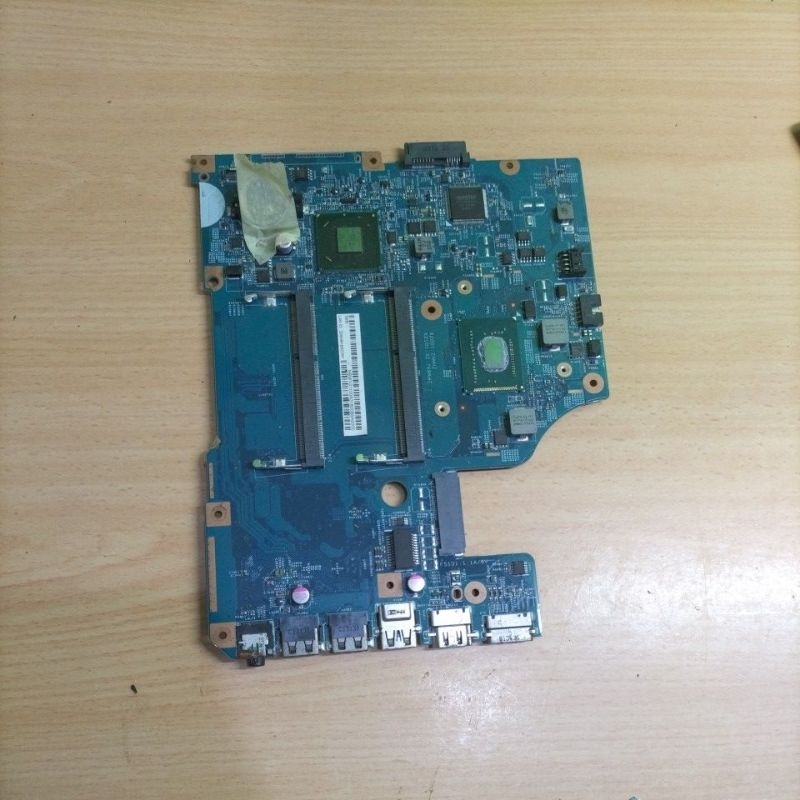 Motherboard Mobo Mainboard Mati Laptop Acer V5-431 V5-471 V5-471G