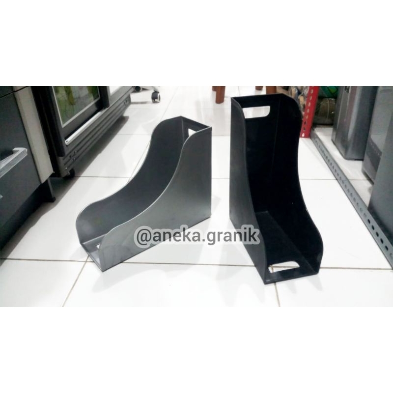 

Sys Buku Box File Luckystar Grey Abu Hitam