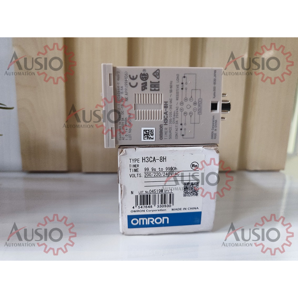 Timer omron H3CA-8H 8 Pin
