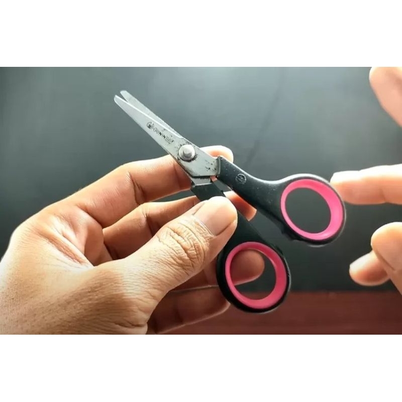 

GUNTING KECIL MURAH EMIGO