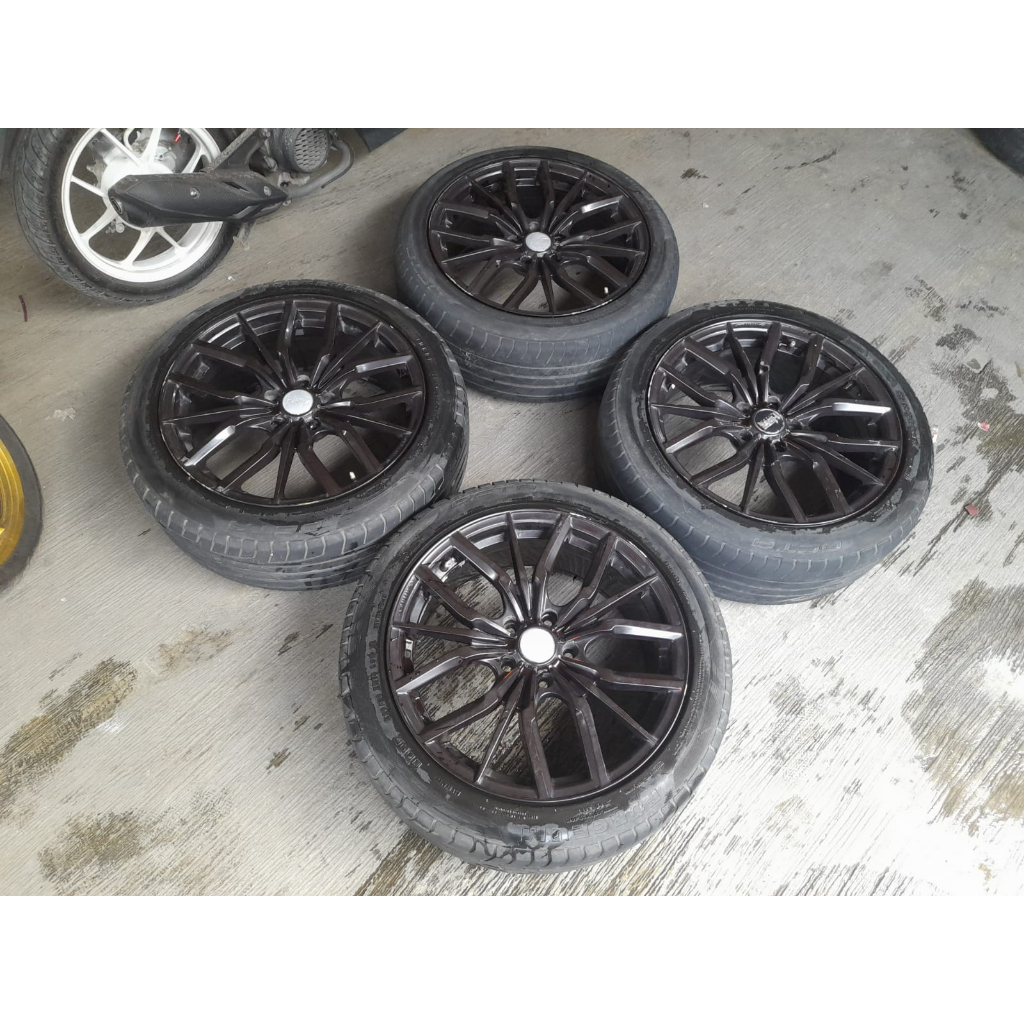 VELG BEKAS MOBIL SECOND RACING HSR LV RING 18 PCD 5X114 + BAN U/ RUSH TERIOS INOVA