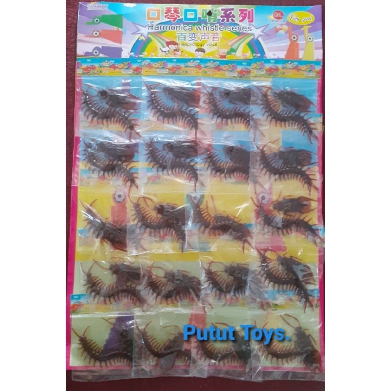 mainan prank(kecoa,kelabang,cicak,kalajengking,karet)