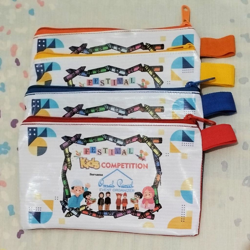 

(21 x 12) Custom Tempat Pensil Ekonomis