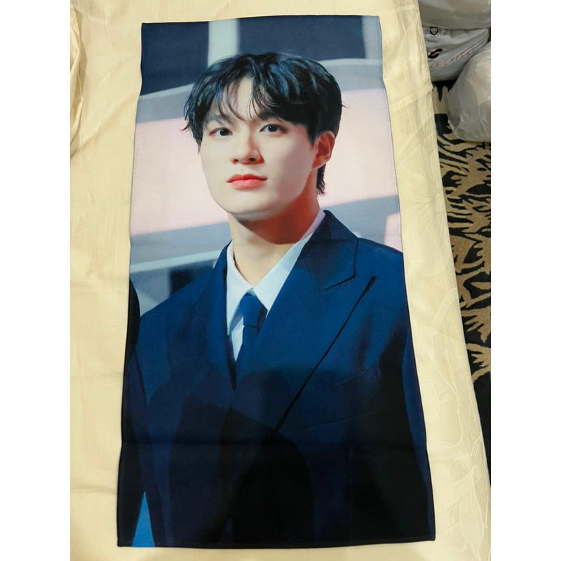 Slogan Jeno Renjun Kai Taehyung