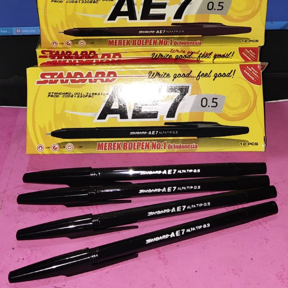 

Pulpen Pen Standard AE7 Hitam