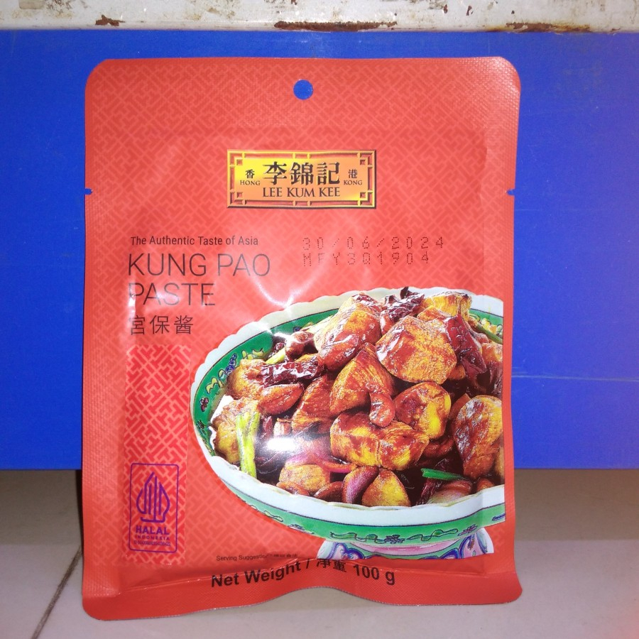 

Bumbu Lee Kum Kee Kung Pao Paste 100 gr