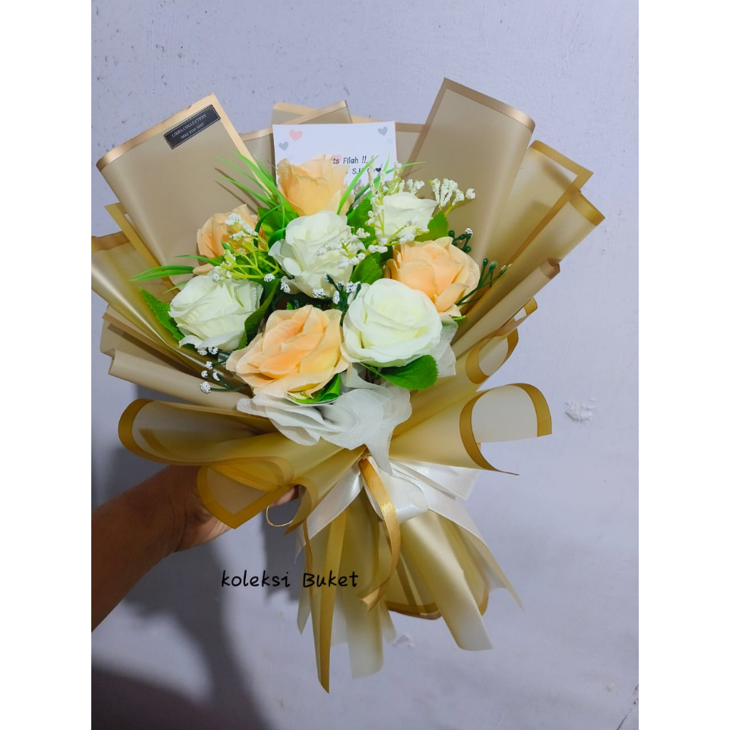 

Buket Bunga 8 / Bucket Flowers / Flowers Bouquet / Valentin / Birthday / Anniversary / Wisuda