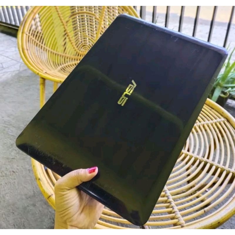 LAPTOP ASUS CORE I3 DUAL VGA NVIDIA RAM 4 PAKAI SSD + HDD - LAPTOP BEKAS