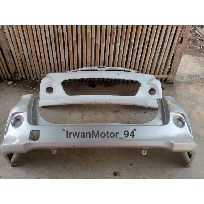 Bumper Bemper depan belakang Toyota Avanza Veloz 2012 2013 2014