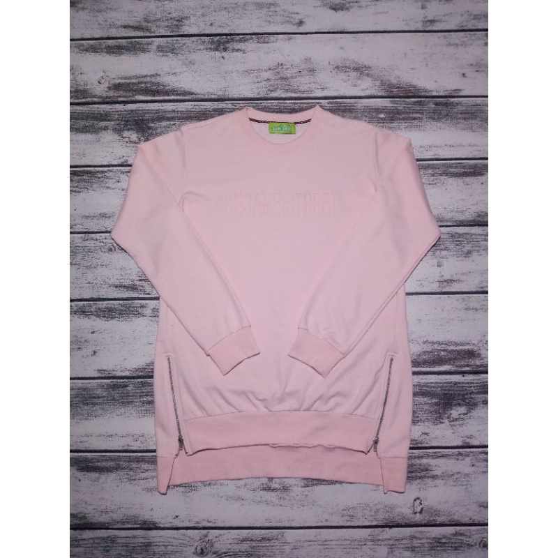 (A21) SWITER CREWNECK SECOND SIZE M