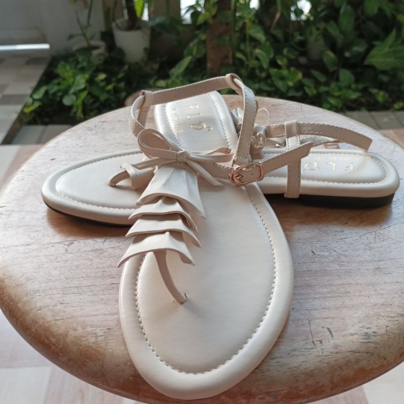 sepatu sandal fld ukuran 38