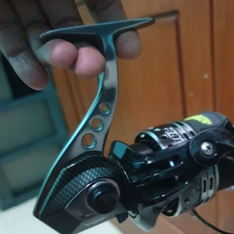 reel maguro storm 8000