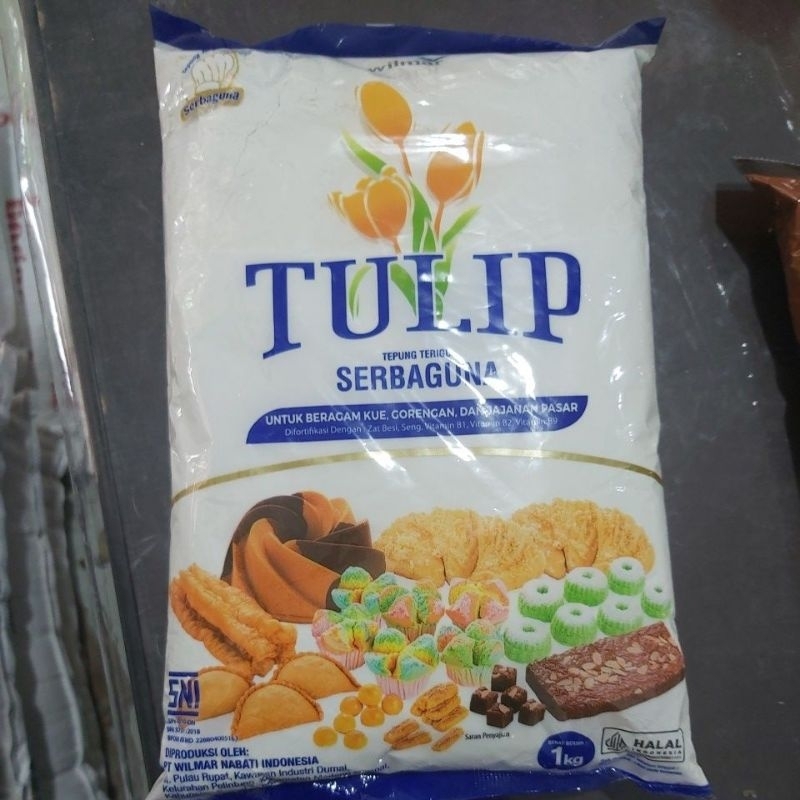 

Tepung terigu Tulip 1kg