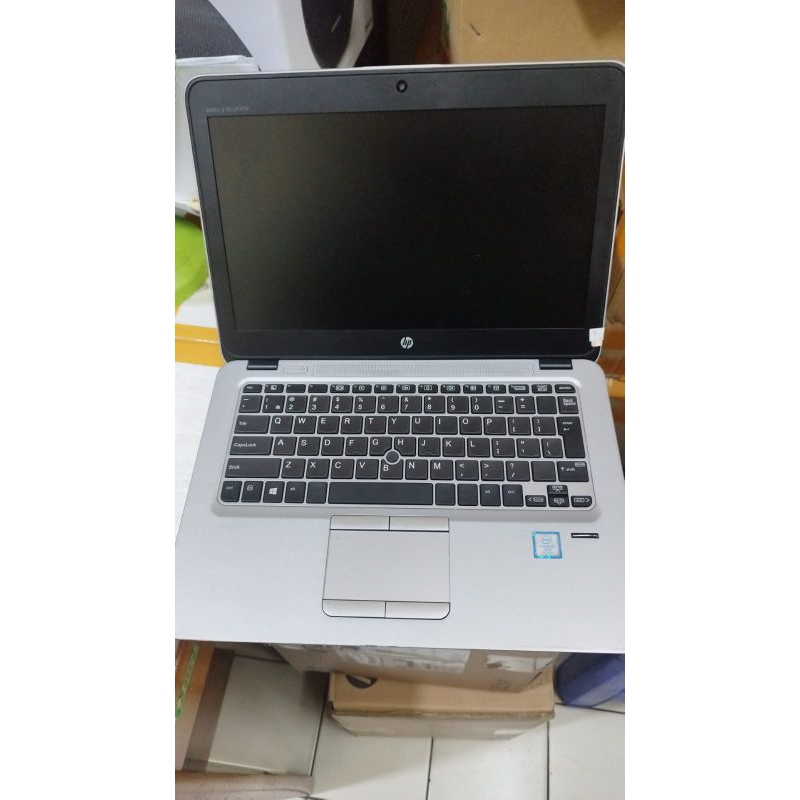 Laptop Hp elitebook 820 G4 core i5 Gen 7 Ram 8 GB SSD 256 GB Layar 13.5 inch