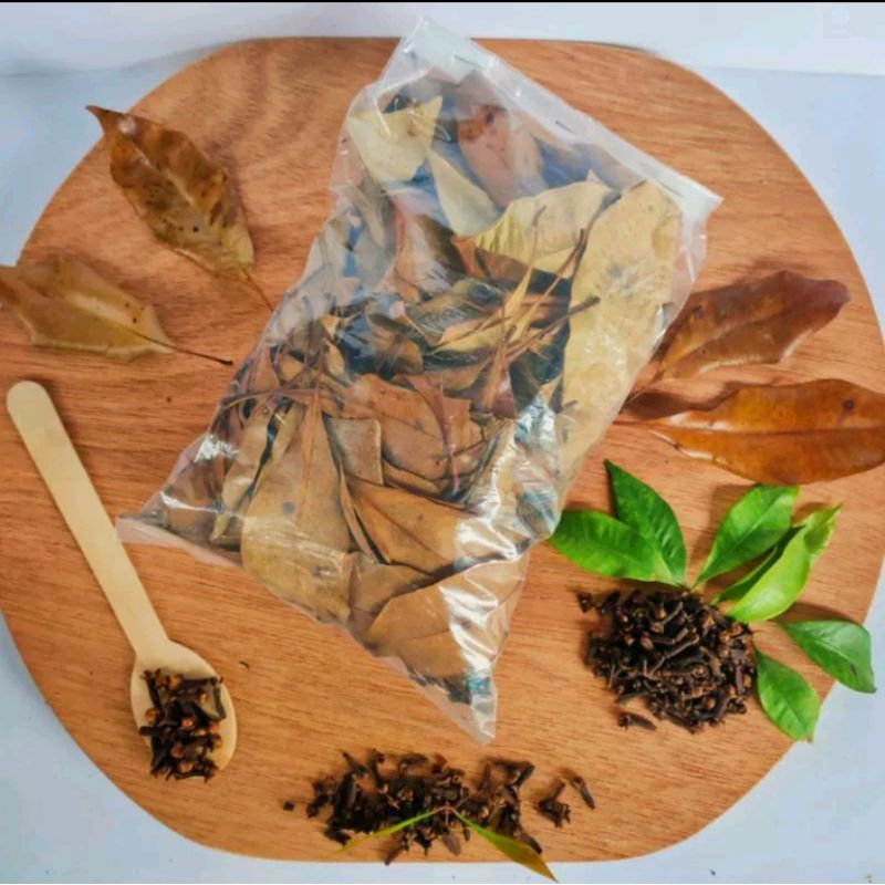 

Daun cengkeh kering asli organik berat 100g untuk obat herbal