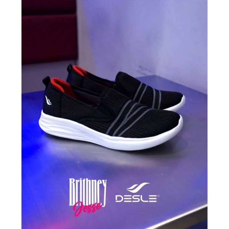 sepatu desle slip on cewek BRITNEY JESSEY