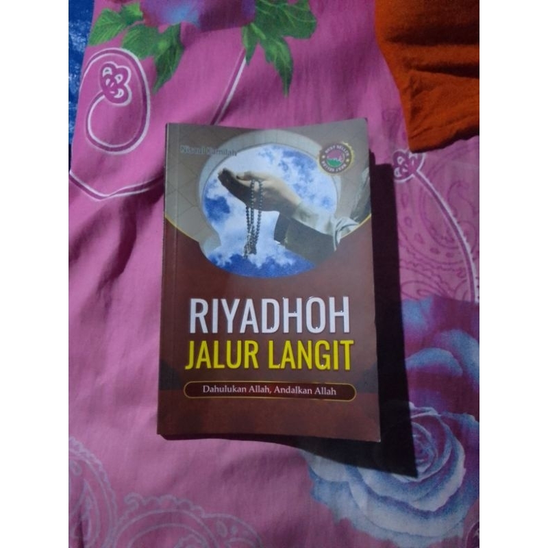 Buku Riyadhoh Jalur Langit