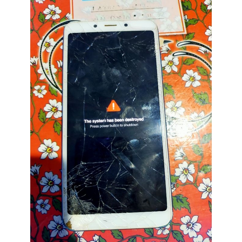 REDMI 6A RAM 2/16 MESIN HIDUP/ MINUS