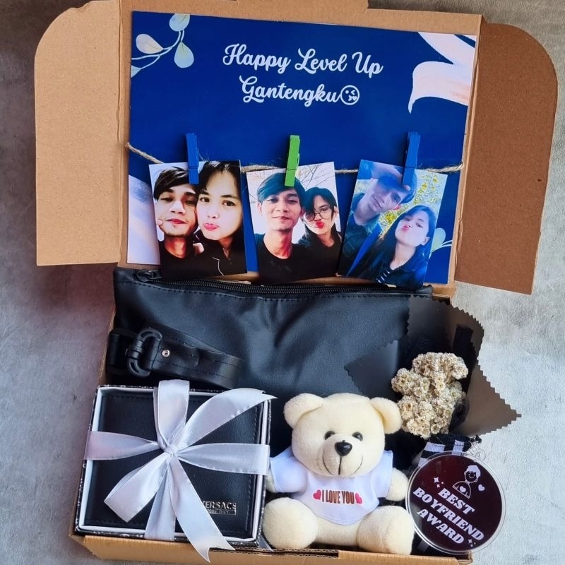 

Kado Cowok / Hampers Ultah Cowok Giftbox