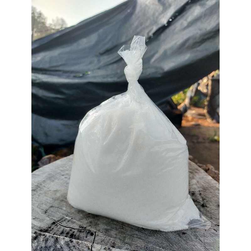 Pupuk Urea Putih