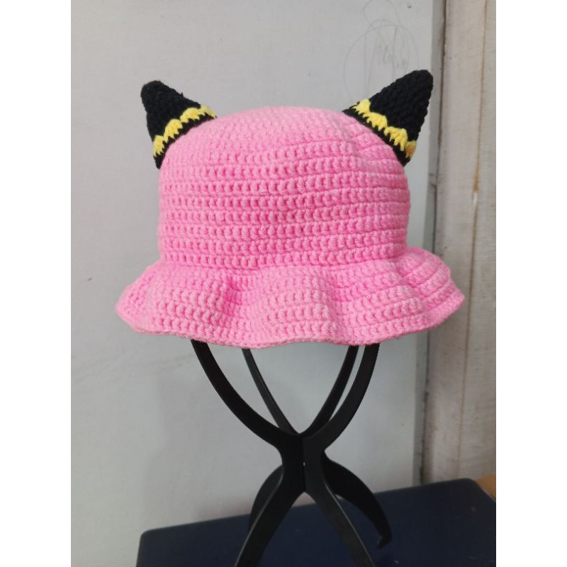 Topi Rajut Bucket Hat Anya Forger