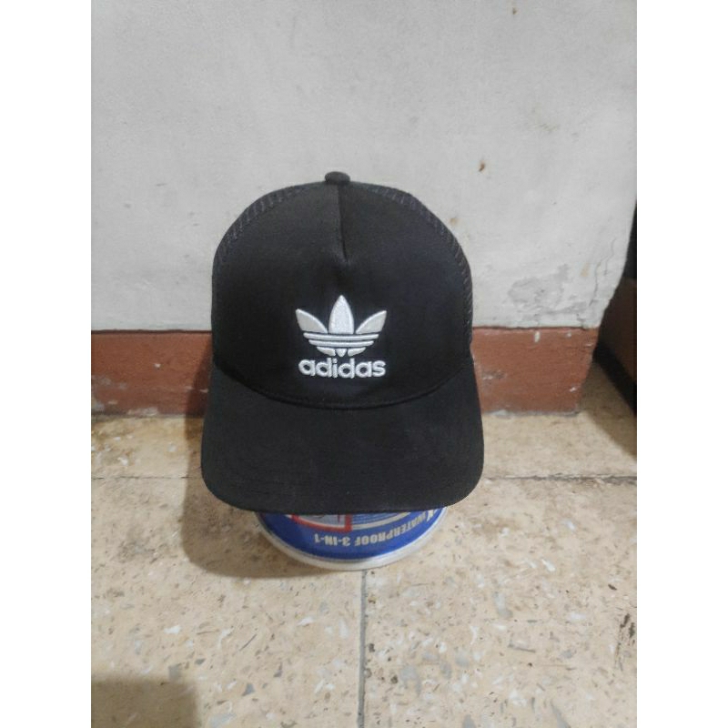 Topi Adidas trucker original second bekas