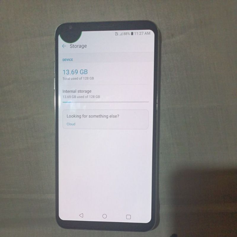 LG V30 plus 128 GB RAM 4 GB