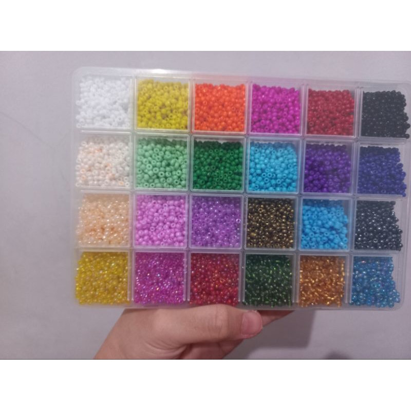 [MVG CRAFT] Paket Kotak Manik Pasir 24 Sekat 8/0 (3mm) warna warni 15 gram per sekat + bonus mote