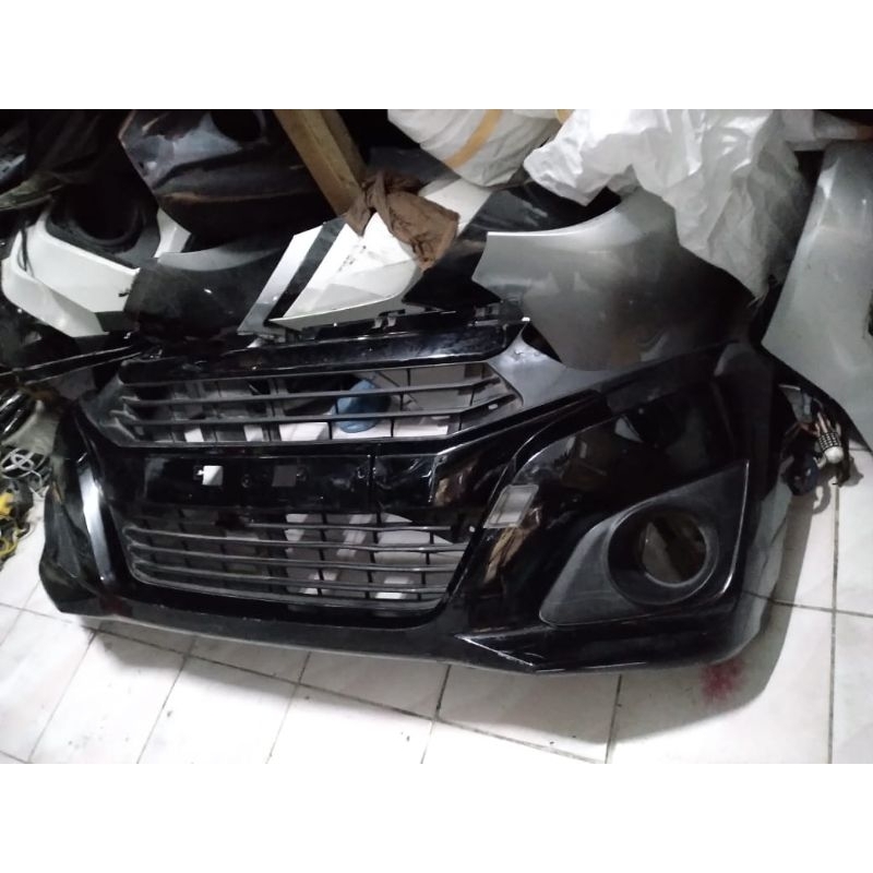 Bemper depan ayla 1000cc 2018