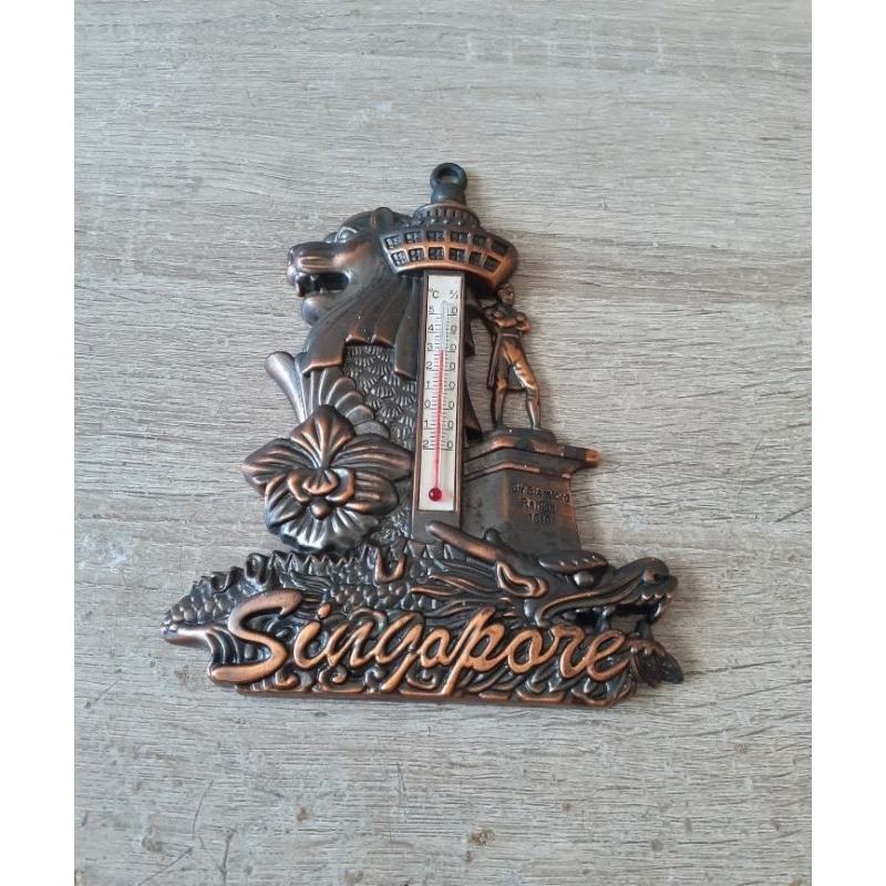 pajangan termometer Singapore