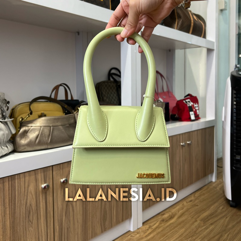 Preloved Jacquemus Women Le Chiquito Moyen Leather Tote Bag