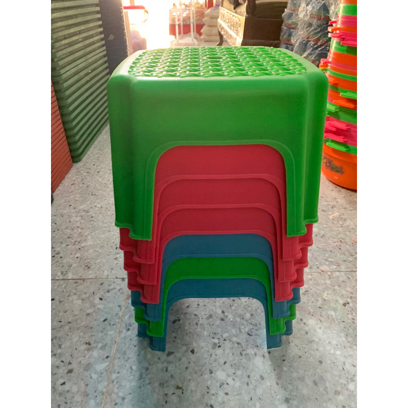 KURSI KECIL PLASTIK
