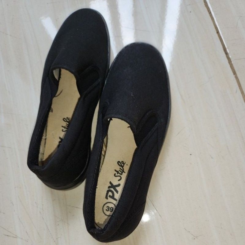 Sepatu PX Style