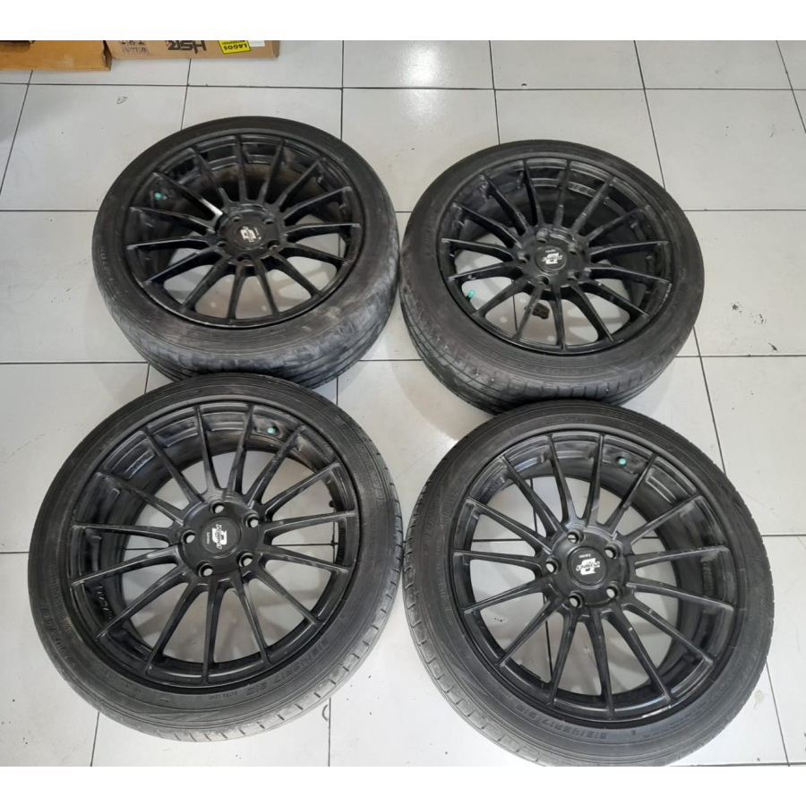 VELG BEKAS LENSO  R17X7,5 BAUT 5 PCD 5X114 + BAN 215 45 R17