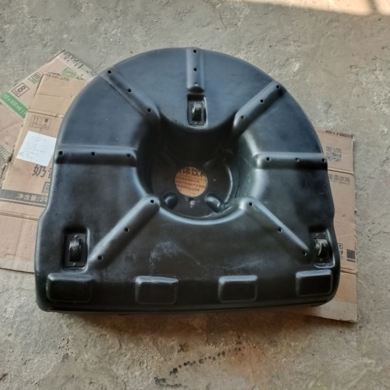 Cover ban serep Fortuner