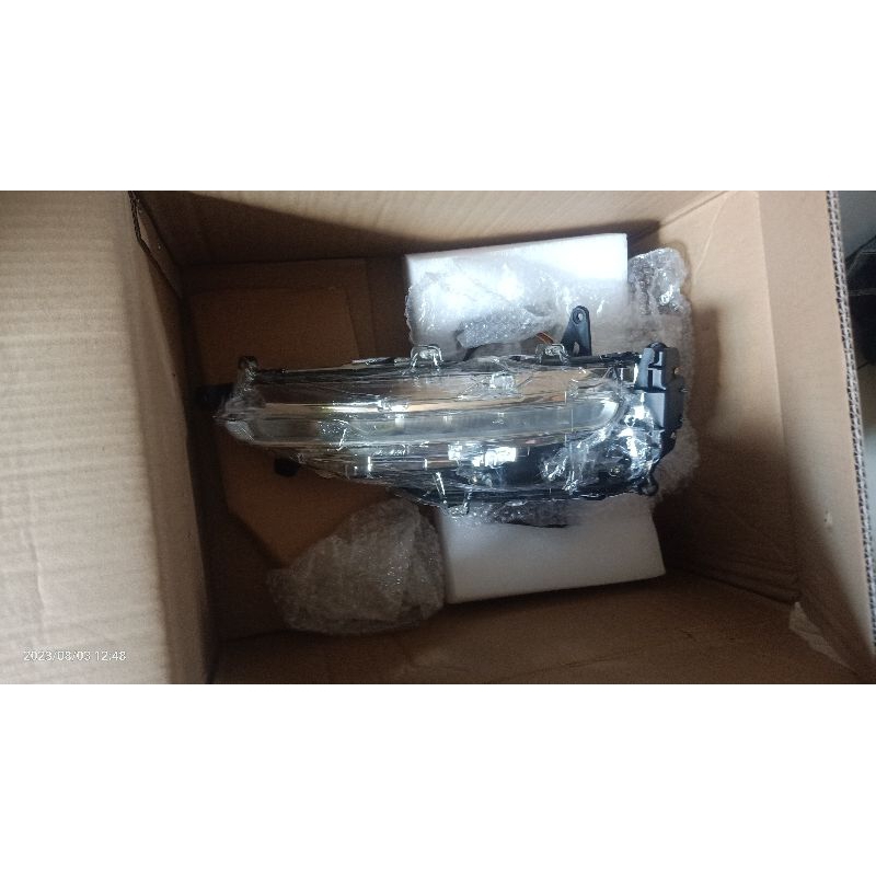 lampu DRL fortuner legender GR running (kanan)