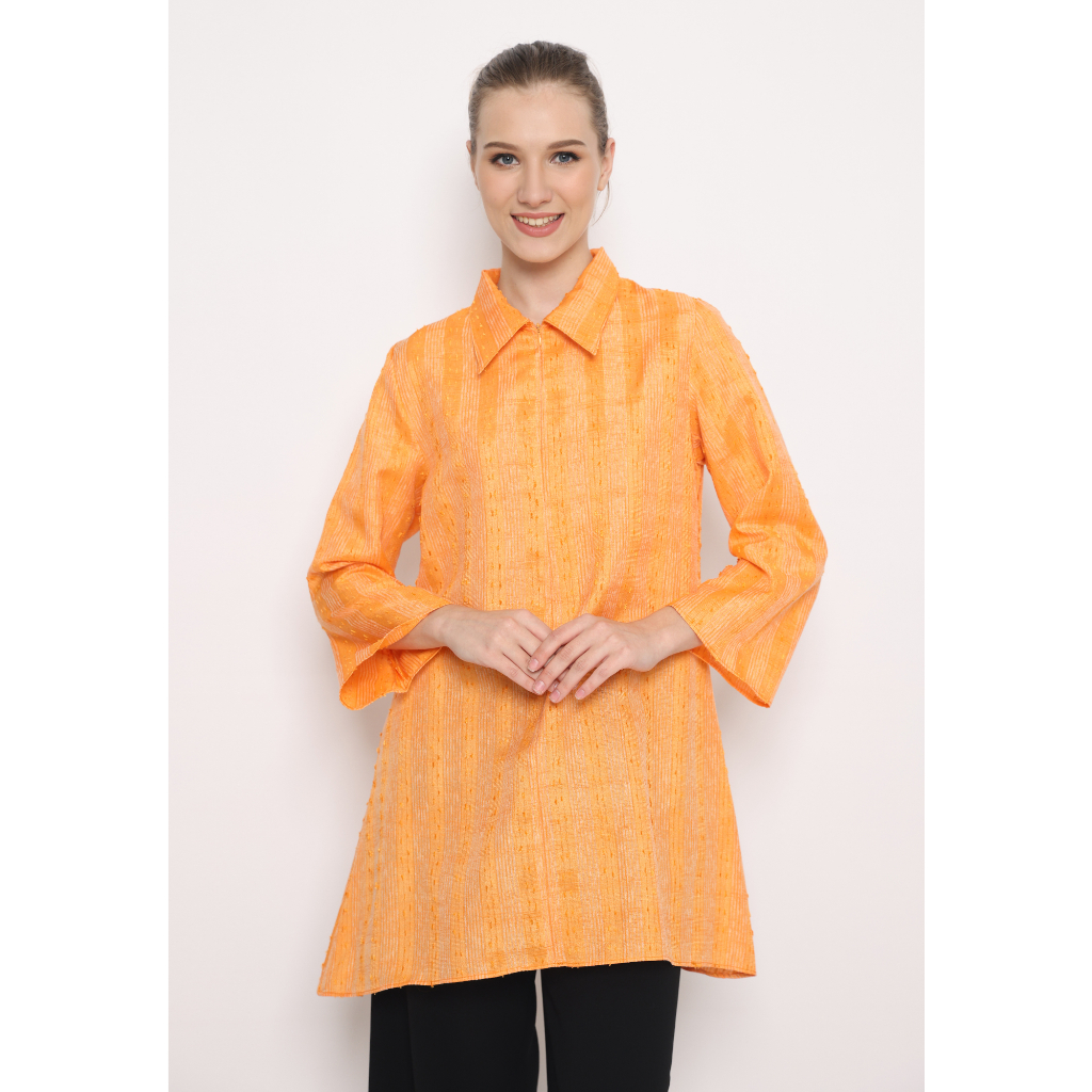Lyne Halim Blouse Tunik Serat Nanas. 8153.