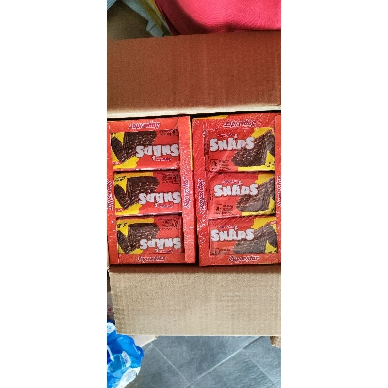 

SUPERSTAR SNAPS WAFER BOX isi 12 MURAH!!