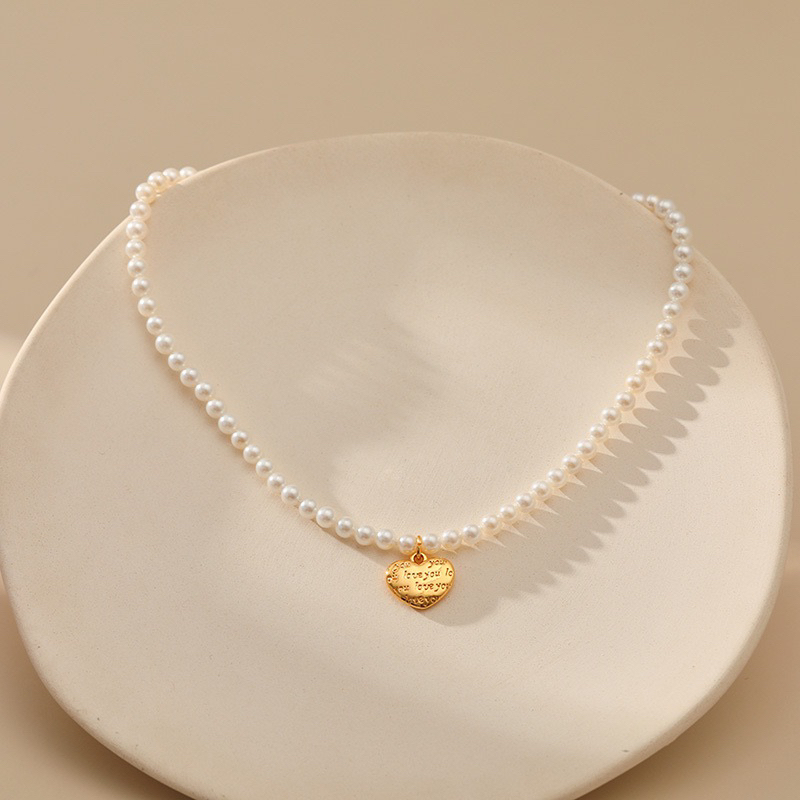 LOVE PEARL NECKLACE
