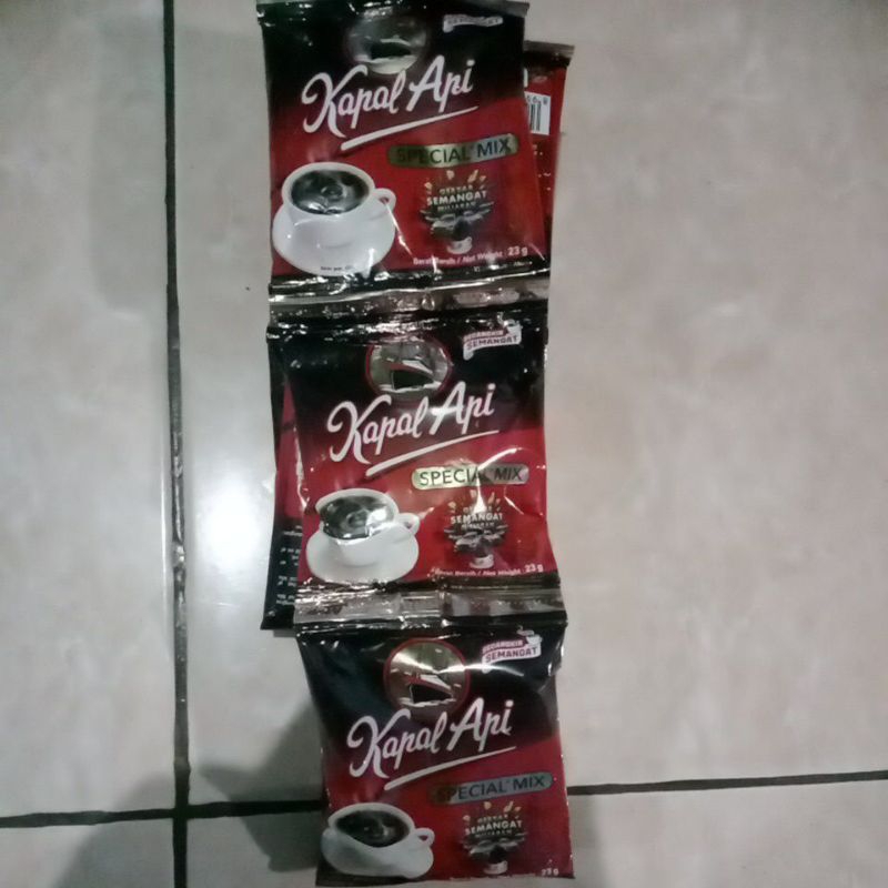 

KOPI KAPAL API SPECIAL MIX 1RENCENG(10PCS)